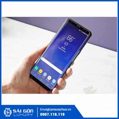 Thay màn hình Samsung A8 Star