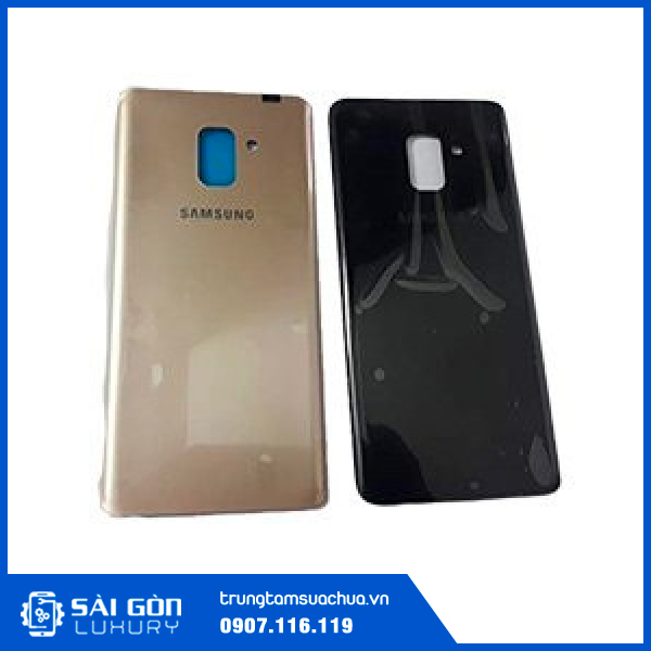 Thay mặt kính sau Samsung A8 Plus